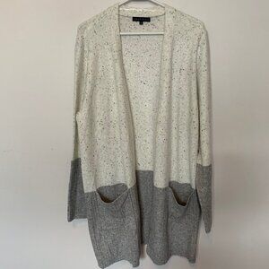 LOVE ELLIE WHITE & GRAY CARDIGAN SWEATER SIZE X-LARGE